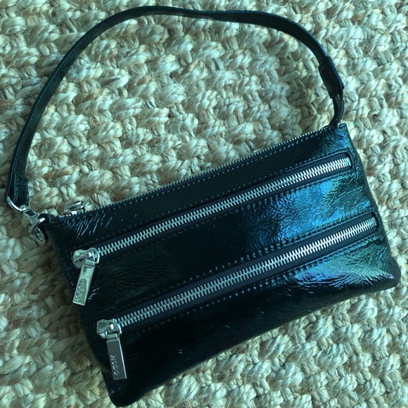 New: Hobo International Mini Shoulder Bag. - Picture 5 of 13